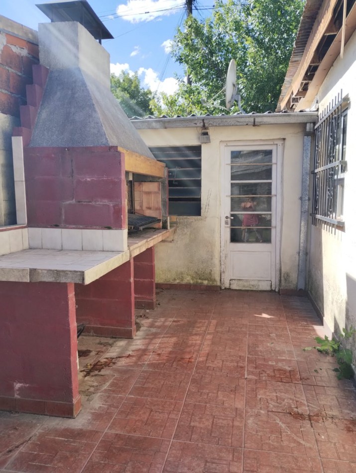 OPORTUNIDAD CASA EN VENTA CON GARAJE Y PARQUE