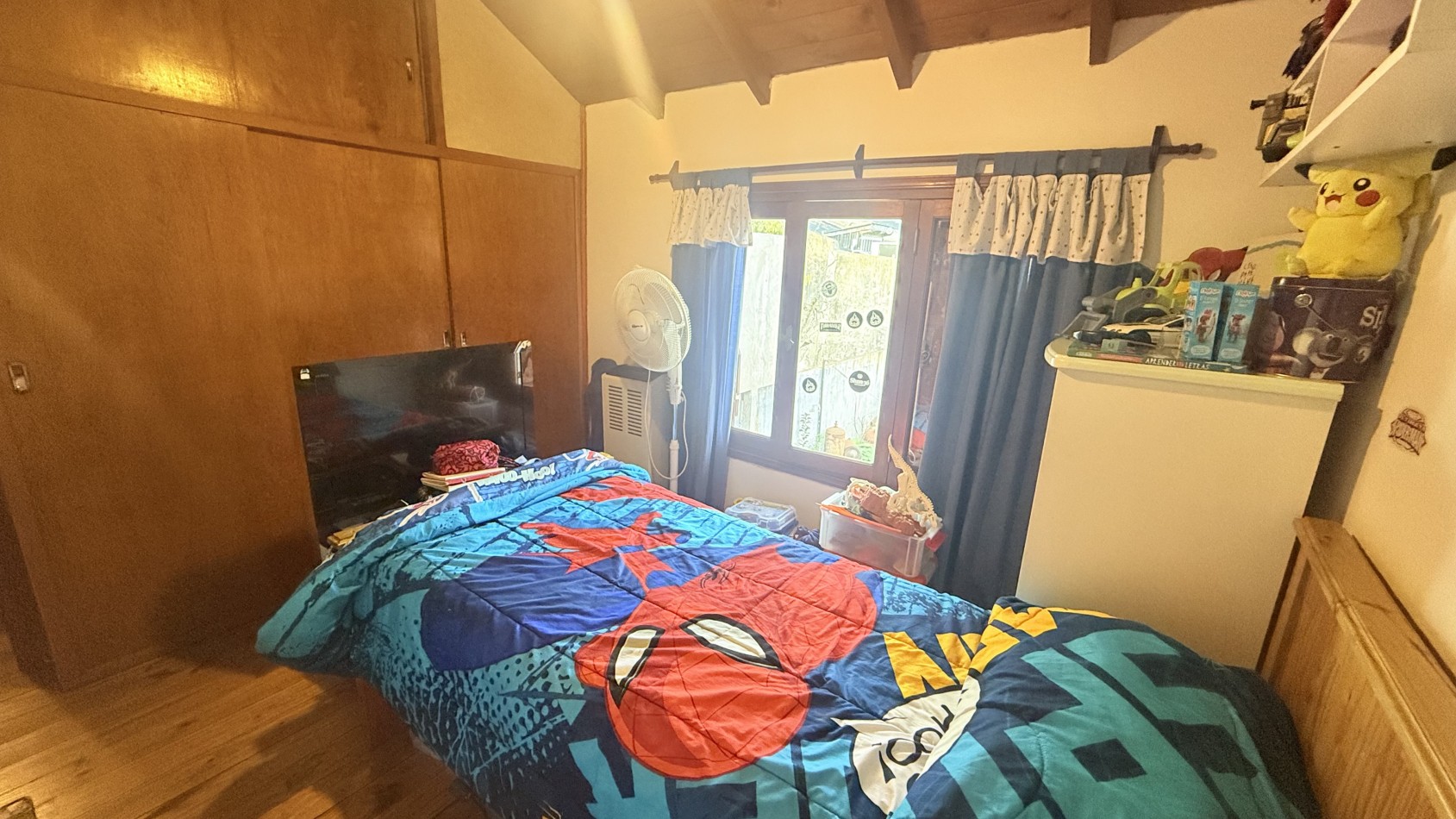 DUPLEX TRES AMBIENTES