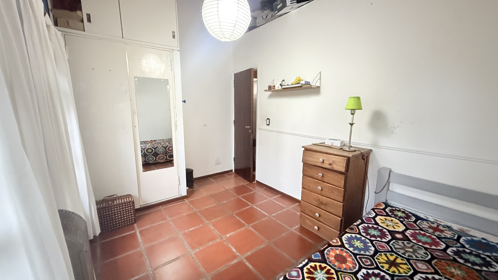 CASA 4 AMBIENTES CON PARQUE 