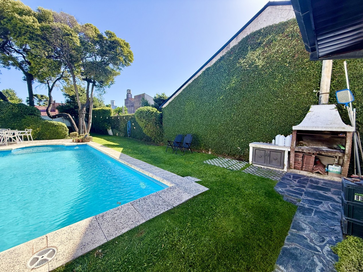 Casa cinco ambientes 