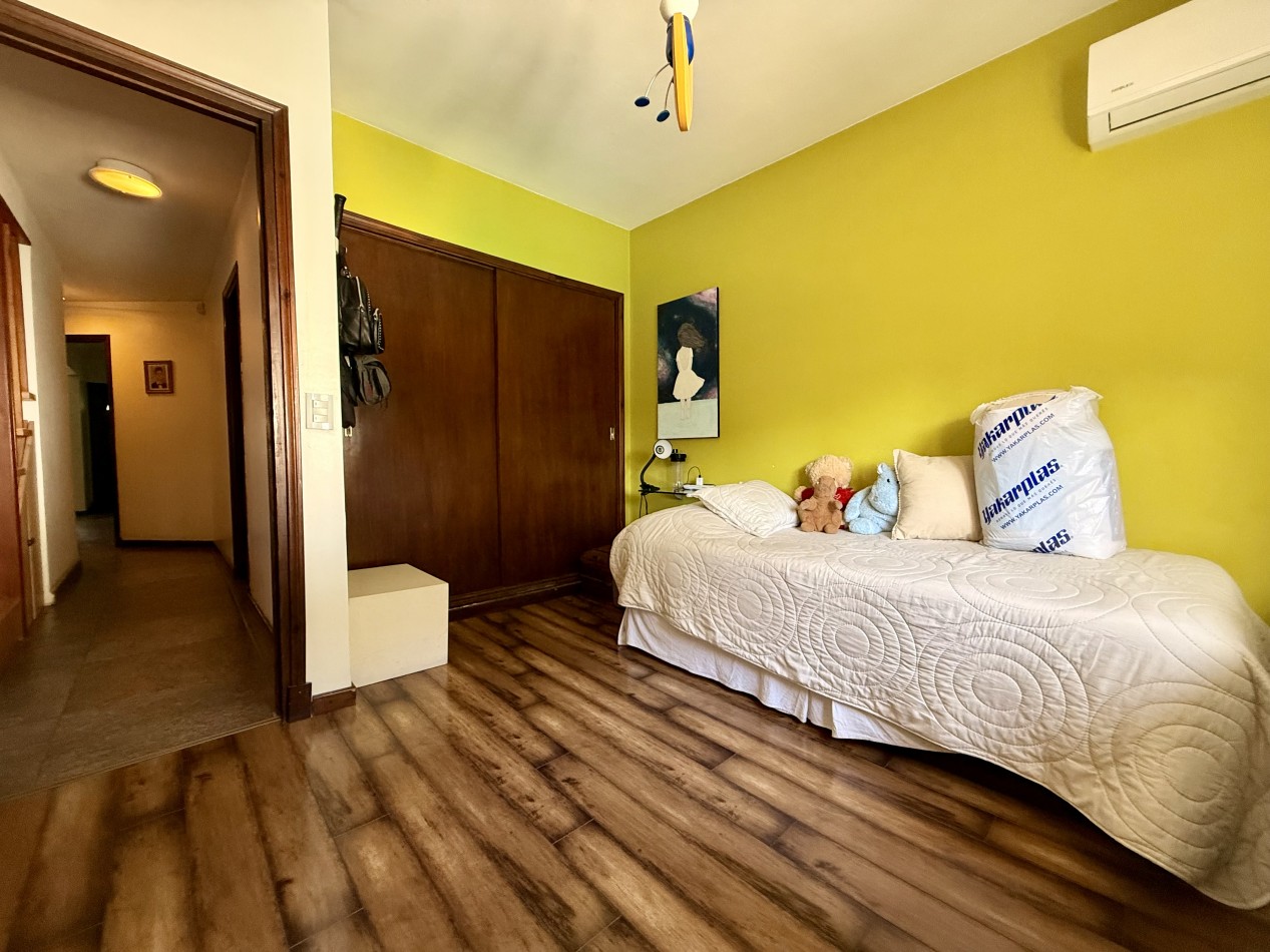 Casa cinco ambientes 