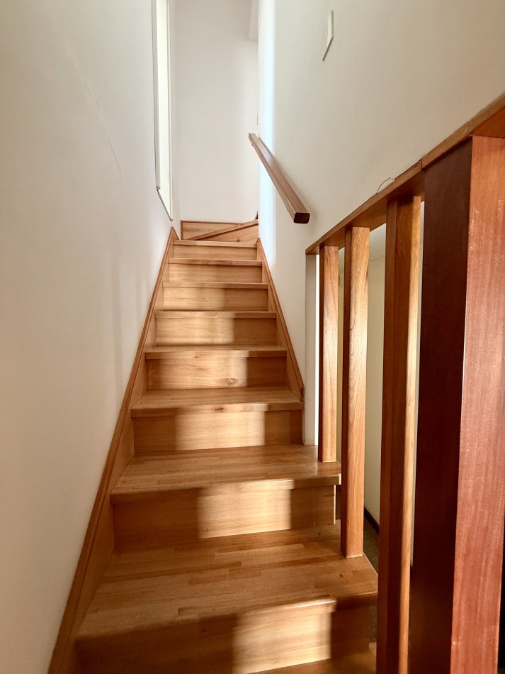 Casa cinco ambientes 