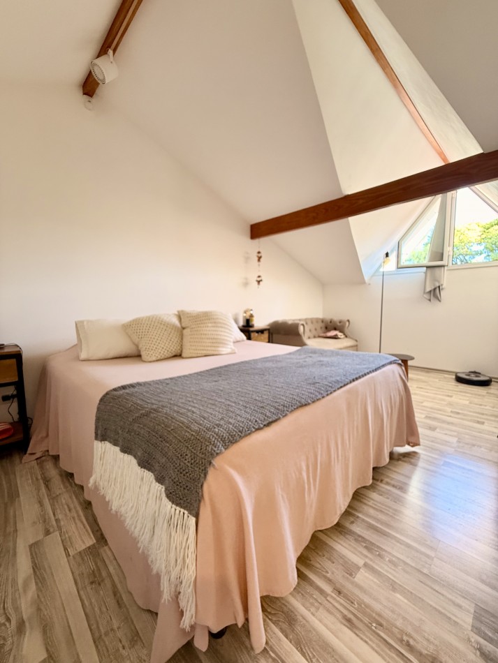 Casa cinco ambientes 