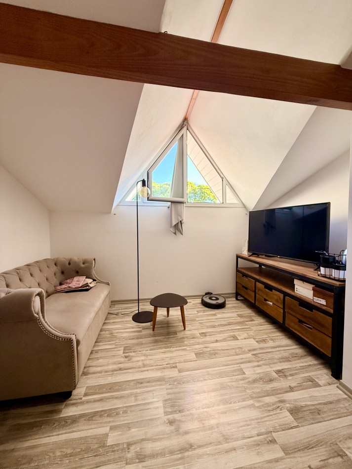Casa cinco ambientes 