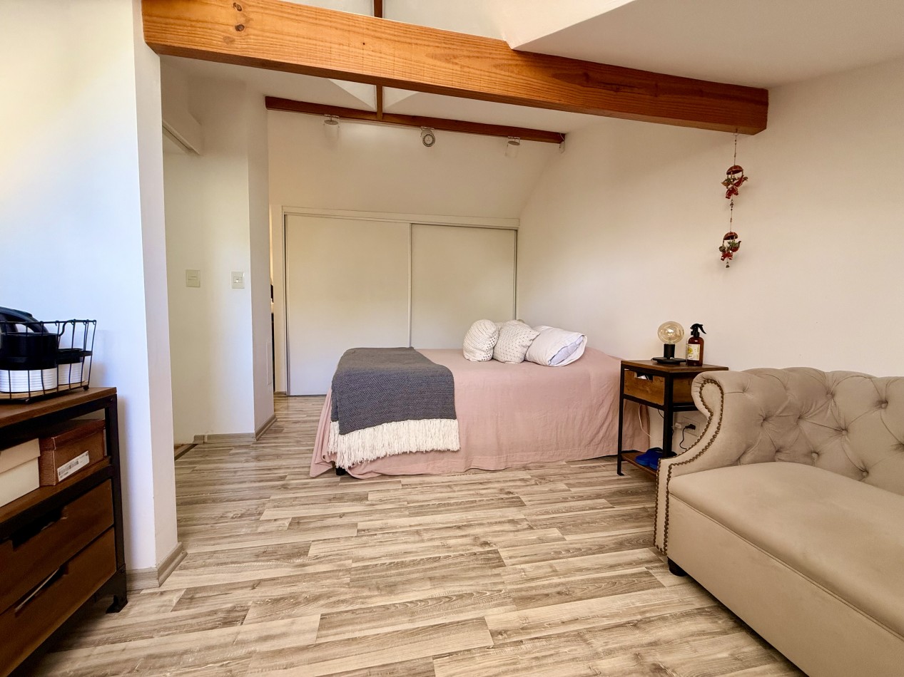 Casa cinco ambientes 