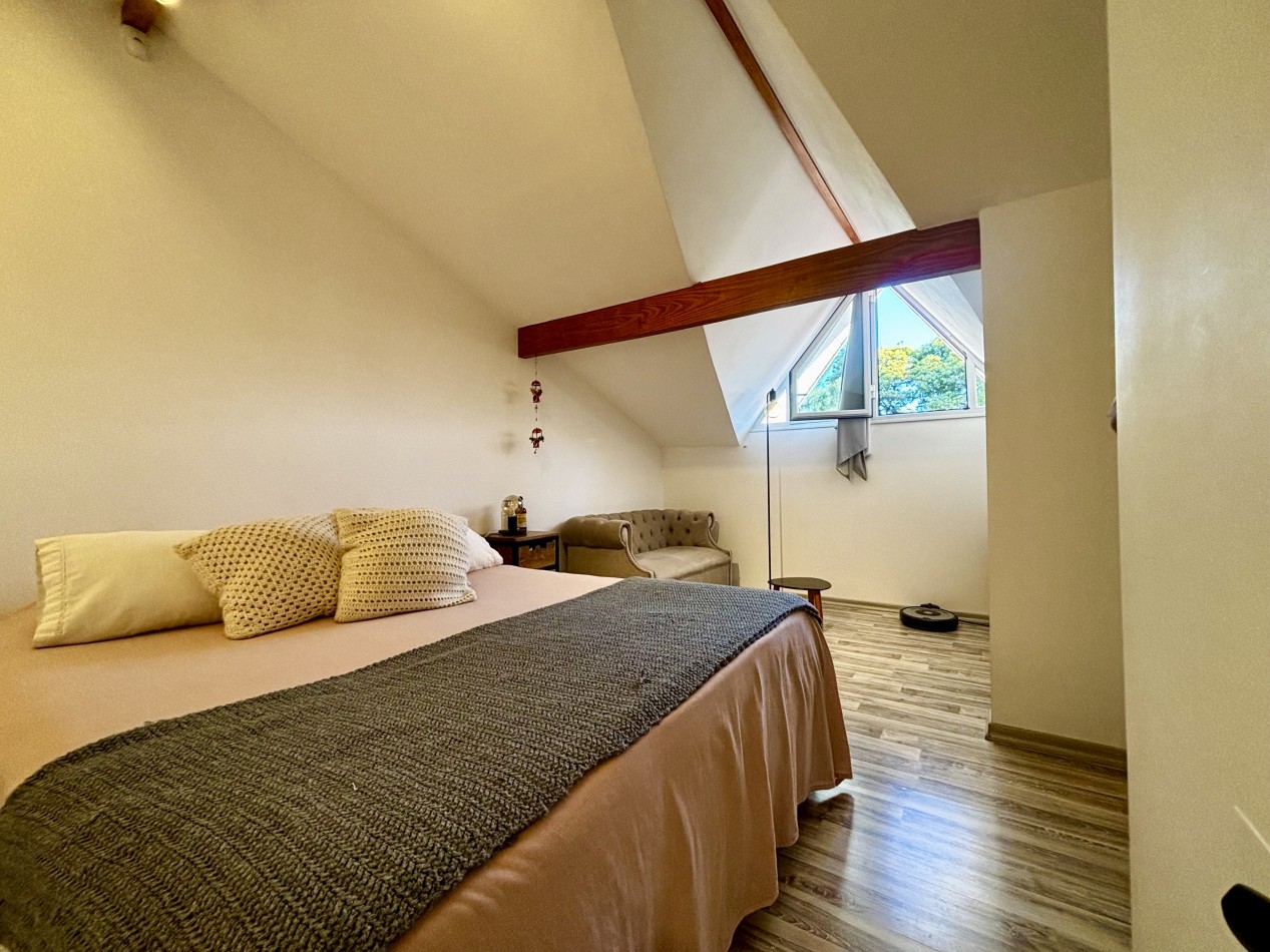 Casa cinco ambientes 