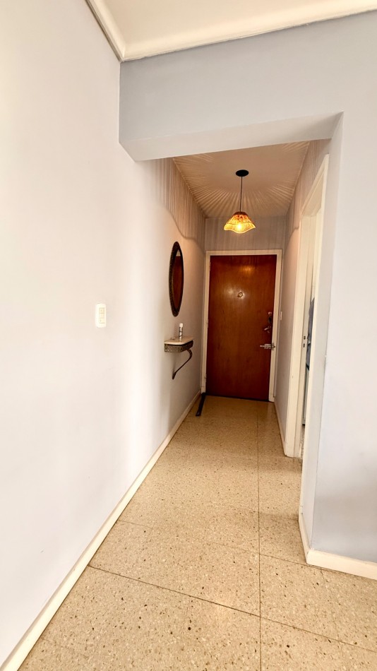 DEPARTAMENTO 4 AMBIENTES A LA CALLE