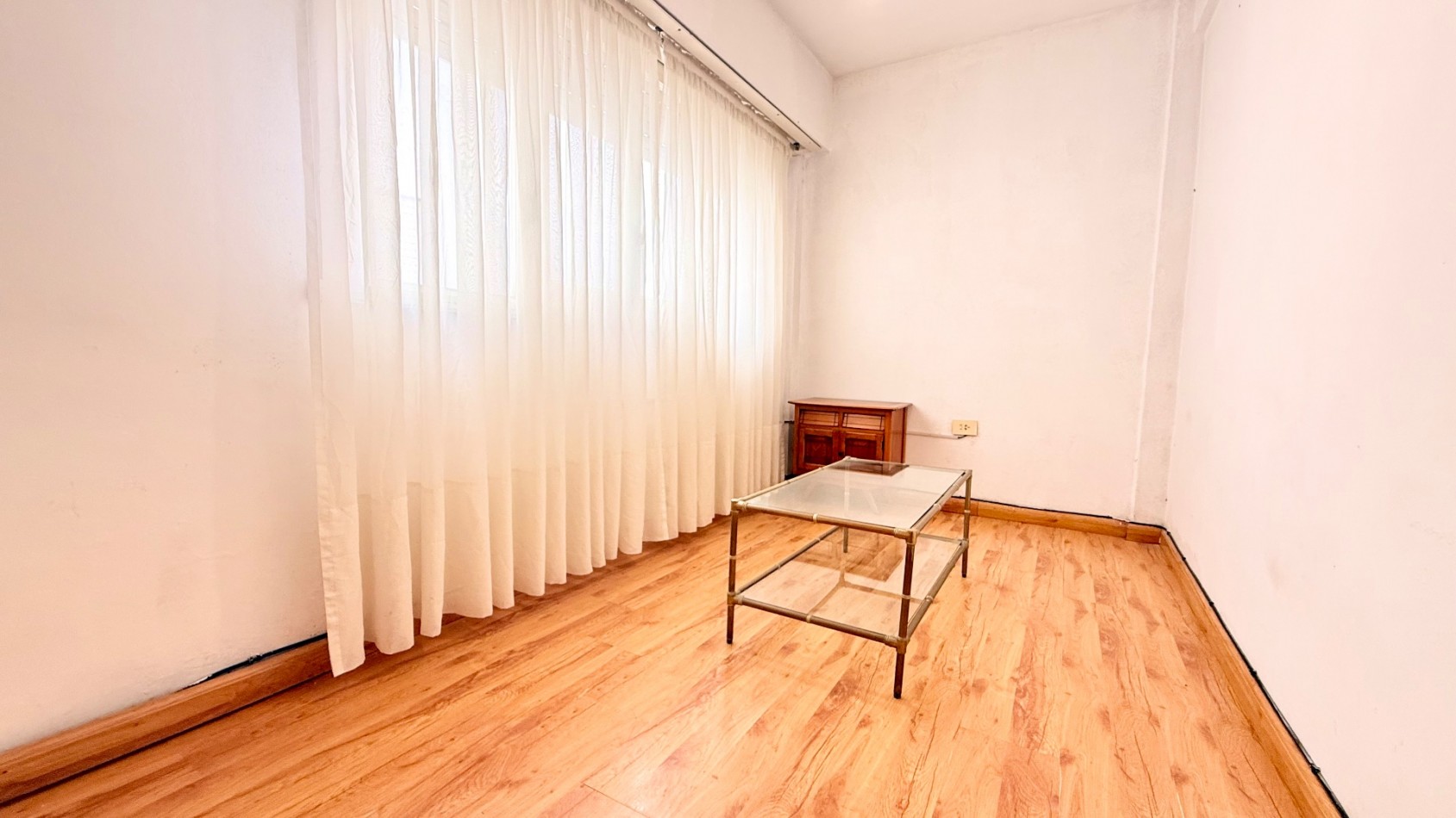 Departamento 3 ambientes Parque Luro - Excelente ubicacion (Edificio con Ascensor)