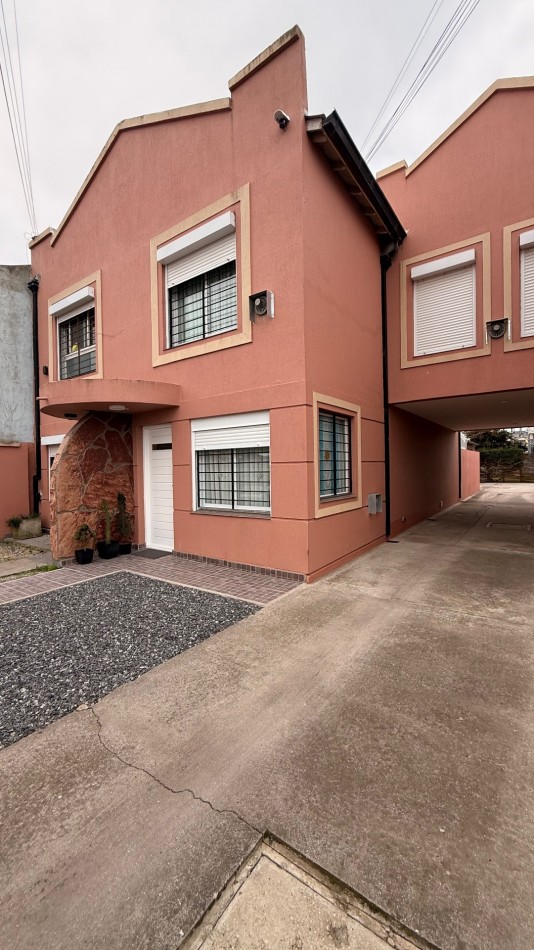 DUPLEX 3 AMB A 200 METROS DEL MAR
