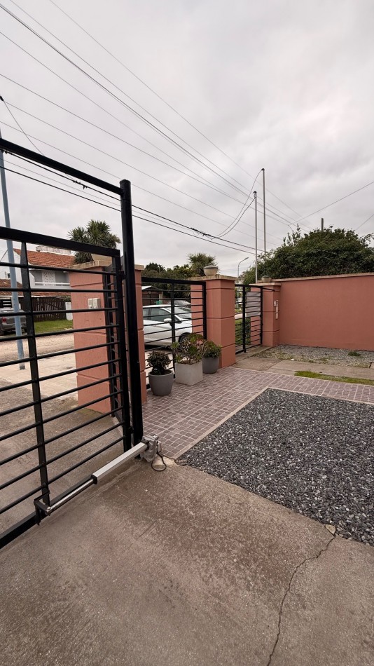 DUPLEX 3 AMB A 200 METROS DEL MAR
