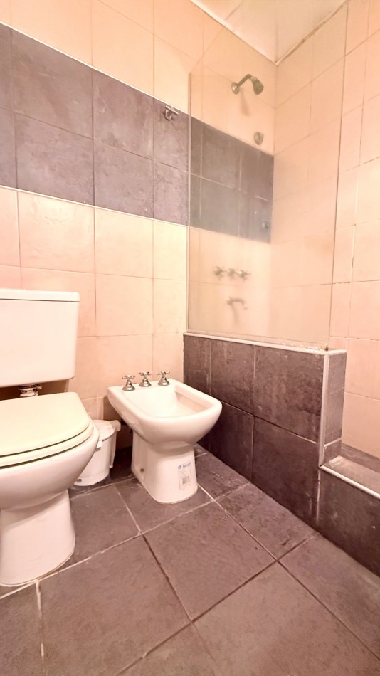 Duplex de 2 Ambientes con Parque y Cochera - Barrio Zacagnini