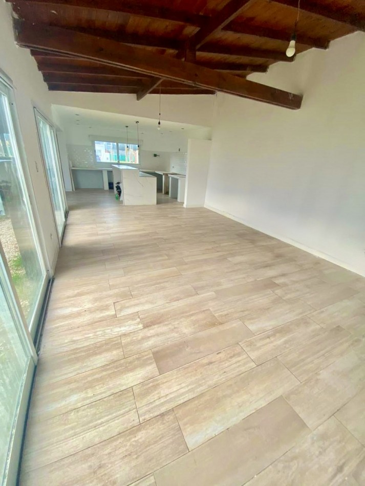 Casa 4 ambientes a 6 cuadras del mar 
