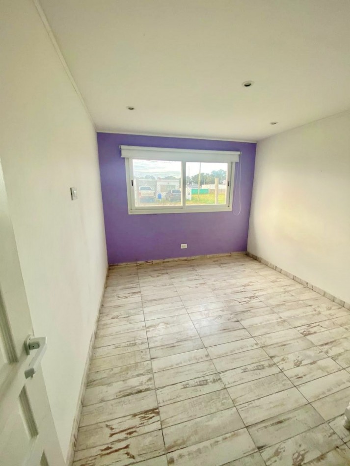 Casa 4 ambientes a 6 cuadras del mar 