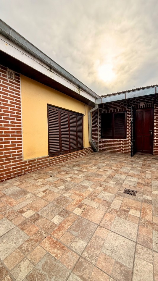 PH 3 AMBIENTES CON PATIO Y QUINCHO 
