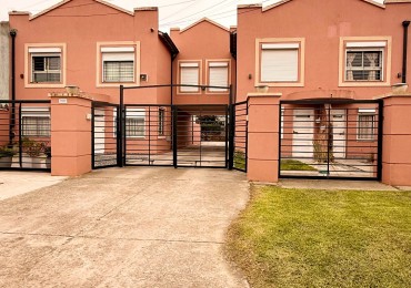 Duplex de 2 Ambientes con Parque y Cochera - Barrio Zacagnini